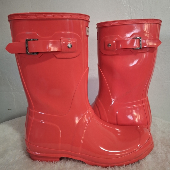Hunter Women's Winter Rain Boots - Bright Pink/Salmon Color, Size 11. - Picture 5 of 12